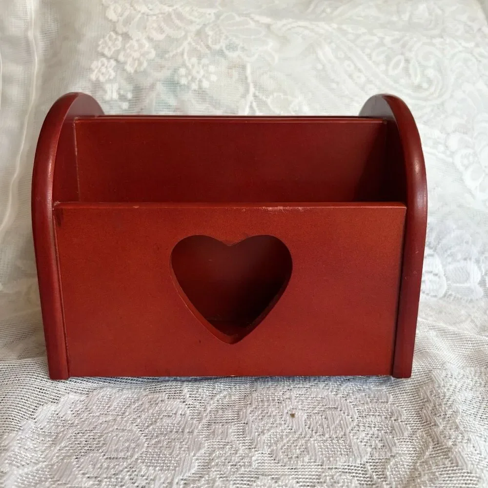 Vintage‎ Wooden Heart Cut-Out Napkin, Mail Holder 7” Lazy Susan Cottagecore